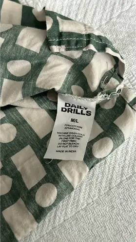 Daily Drills  Pajamas Sleep Set Green and Cream - Image 6