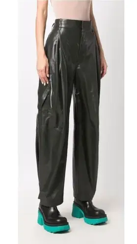 Bottega Veneta Tapered Leather Cargo Pants in Black