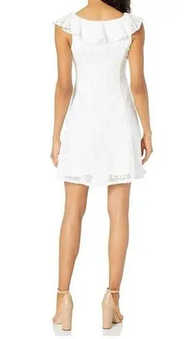 Sandra Darren 10 Lace Ruffle Dress White Textured Sleeveless Stretch Knee Length