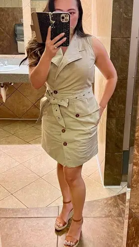 TOCCIN Beige Cotton Blend Front Button Wrap Style Trench Wrap Dress size 8