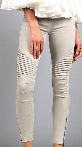 Beulah Off White Moto Jeans