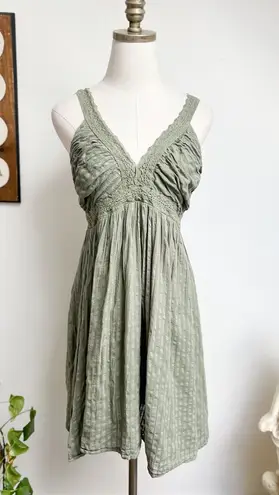 J.F.W Vintage Vintage 90s Green Embroidered Sun Dress size 6