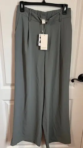 Commense Women's Pleated Front Wide Leg Dress Pants High Waisted Gray Sz Medium