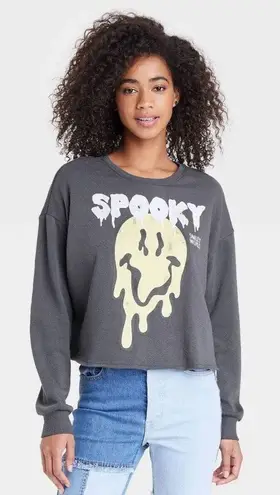 ✨Smiley World Women's Gray Cropped SPOOKY Halloween Sz XL Sweatshirt✨