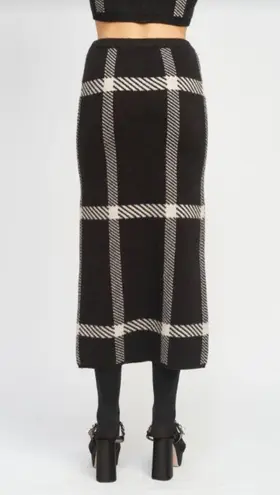 En Saison Callaham Midi Sweater Skirt in Black Oyster