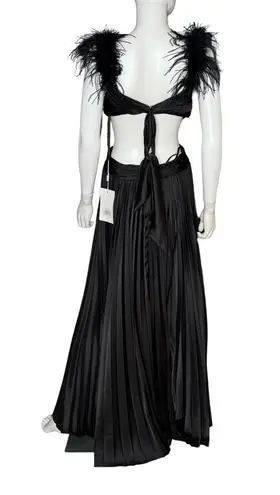 Mac Duggal Pleated Feather Cap Sleeve Open Back Gown Black Women’s Sz 6