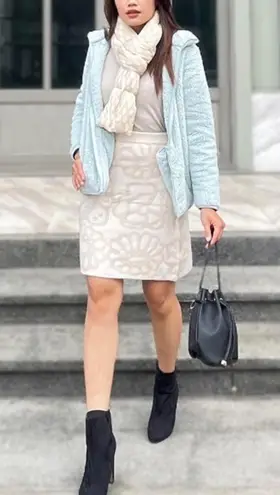 Uniqlo  100% Lambswool Mini Skirt Off White Cream NWT XS