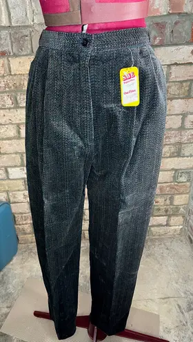Pants corduroy pleat front brown red green NWT Gray Size M