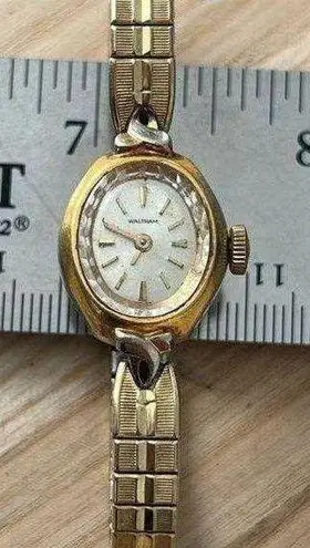 Waltham Vintage Ladies Watch Mechanical Winding Stainless Dial Gold Stretch Band