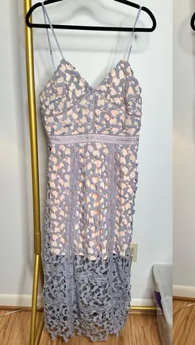 Elliatt Tingle Lace Overlay Midi Dress in Lavender Purple