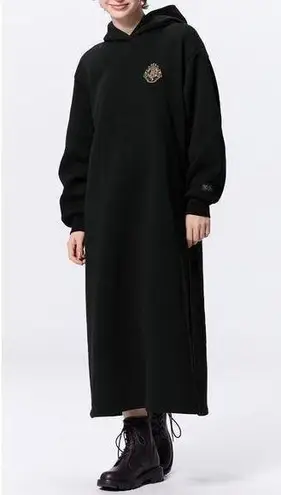 GU (Uniqlo) x Harry Potter Embroidered Logo Sweat Hoodie Dress in Black Size L
