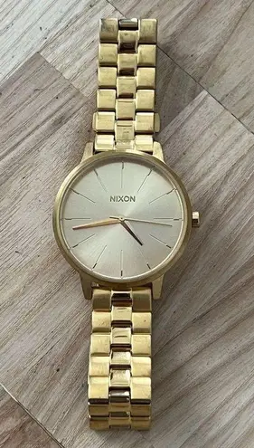 Nixon Watch Movin’ Out The Kensington Gold Tone Dial and Bracelet
