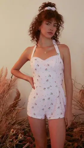 HOLLY HOBBY X Dolls Kill Collab Floral Romper Size Medium NEW White