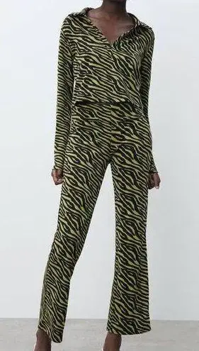 ZARA  Jacquard Zebra Print Polo and Pants SET in Black / Green