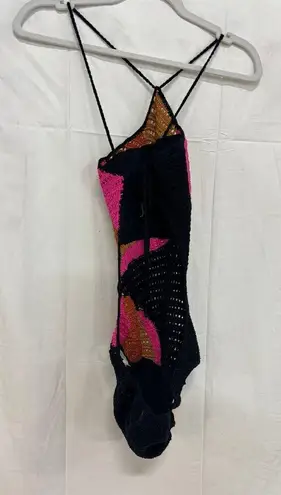 SAU Crochet Knit Sleeveless Halter Open Back One Piece Swimsuit Black Multi S