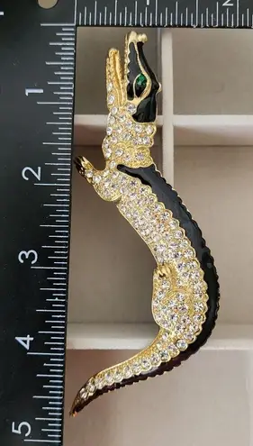 Large Statement Alligator Crocodile Austrian Crystal and Enamel Brooch Pin Gold
