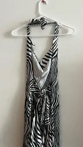 ASOS Zebra Print Halter Wide Leg Jumpsuit Size 6 NWOT Black
