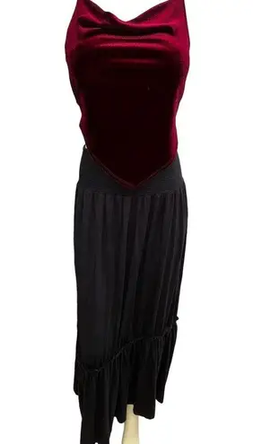 SheIn  Women's Maroon Velvet halter  Crop Top Size 6 Party/Cocktail