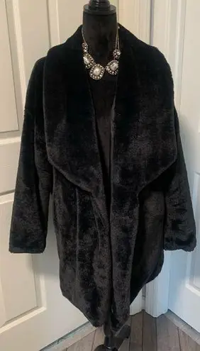 onetheland  Faux Fur Super Soft Jacket