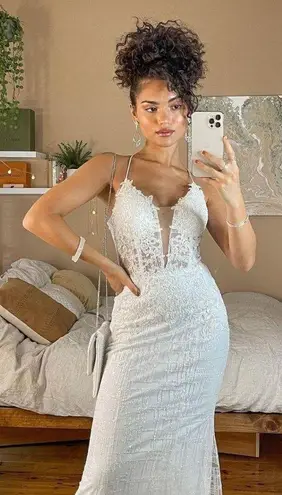 LULU’S Wonderstruck White Glitter Lace