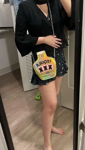 Boutique tequilla holographic crossbody bag gold