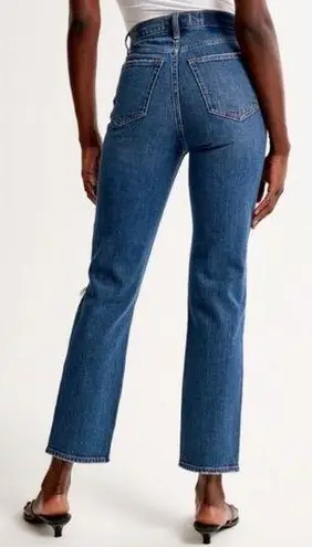 Abercrombie & Fitch - The Ankle Straight Ultra High Rise Jeans Distressed Size 27