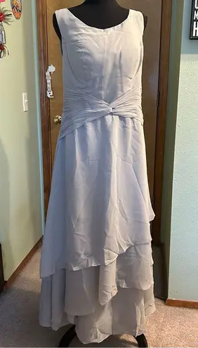 NWOT gray chiffon sleeveless Mother of the Bride dress size 14 chiffon jacket