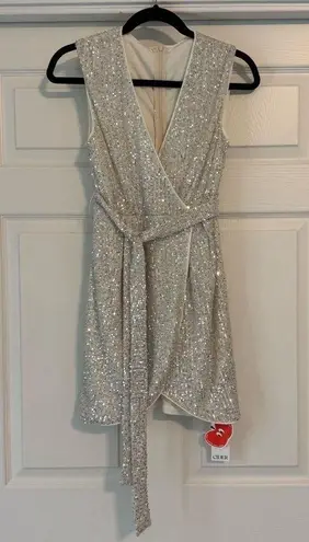 Cider New Women's Dress Size S Silver Beige Sequin Wrap Mini Party