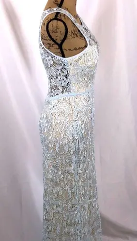 Maniju lace formal gown light blue with nude lining size M NWOT