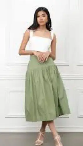 CeCe New with tags Women's Tie-Waist A-Line Midi Skirt Elegant Green Midi