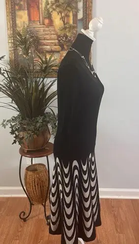 Gabby Skye Women Size M Black and Beige Sweater Dress Ethereal Goth Whimsical