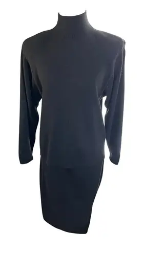 St. John Black Knit 2-Piece Set Sweater + Skirt Women’s 8 Classic