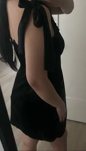 We Wore What Danielle Bernstein shoulder tie velvet dress Size S