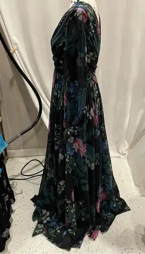 Badgley Mischka Stunning deep v floral pleated maxi dress princess mermaid
