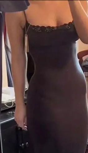 SKIMS Fits Everybody LACE Maxi Dress NWT L