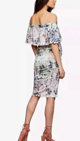 Ripe a pea in the pod maternity floral off the shoulder dress size medium White