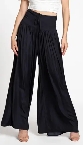 Hudson Gray Black Smocked Wide-Leg Pant