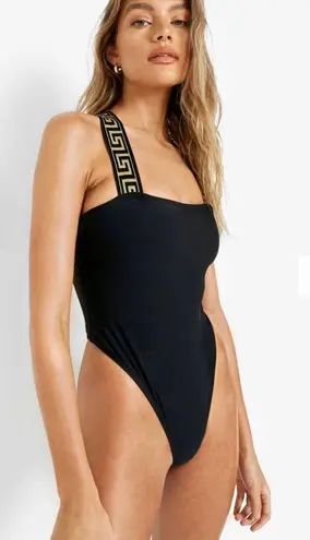 Boohoo BLACK GEO TAPE SQUARE NECK SWIMSUIT