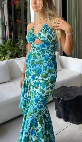 AMUR Edie Tie Neck Gown Floral Maxi size 4 Blue