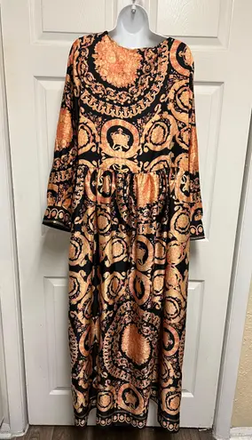 Serozimda Black & Gold Printed Cover Up Robe