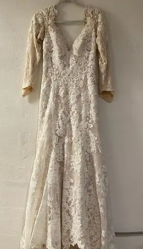 Sottero & Midgley Chauncey Lace Long Sleeve Train Wedding Gown in Ivory Blush Pink Size 8