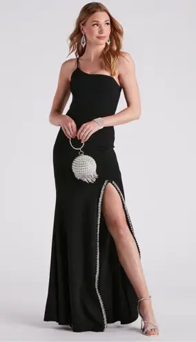 Windsor black prom dress 