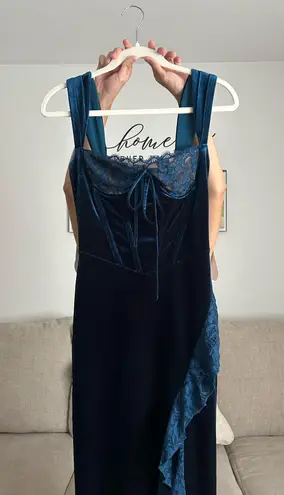 Miss Circle Odilia Teal Velvet Maxi Dress Blue Size XS