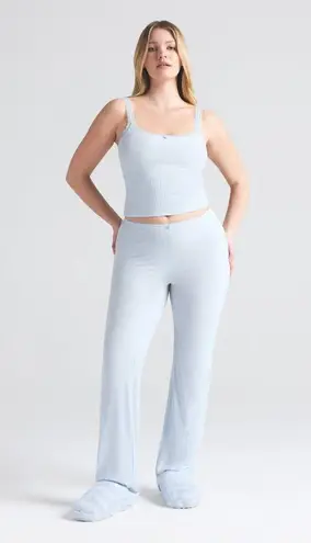 SKIMS Soft Lounge Lace Cami in Blue Quartz, Size Small