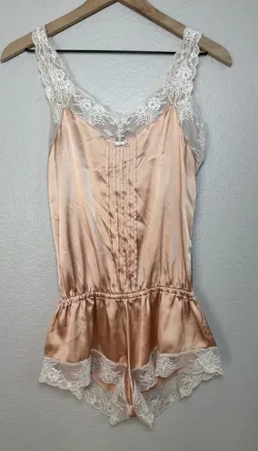 Victoria's Secret Victoria’s Secret Angels Peach and Cream Satin and Lace Romper size Medium - Image 1