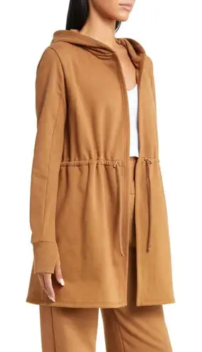 Beyond Yoga Women’s On The Go Hooded Jacket in Toffee Size L