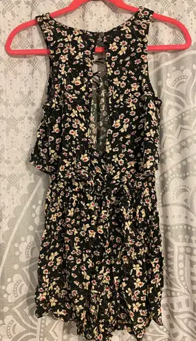 American Eagle  Black Floral Romper XXS