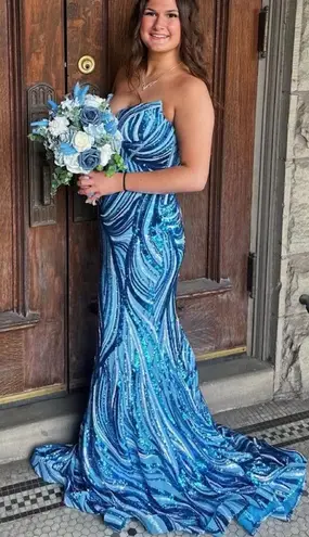 Portia and Scarlett Sequin Embellished Blue Mermaid Gown Dress Gown Size 8