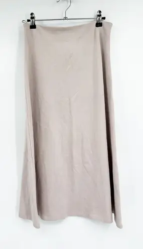 MaxMara Leisure Beige Minimalist Office A