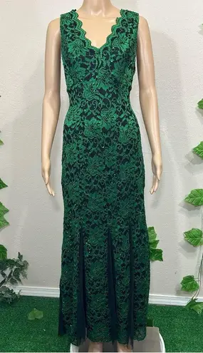 Candalite Emerald Green Lace Formal Maxi Gown New